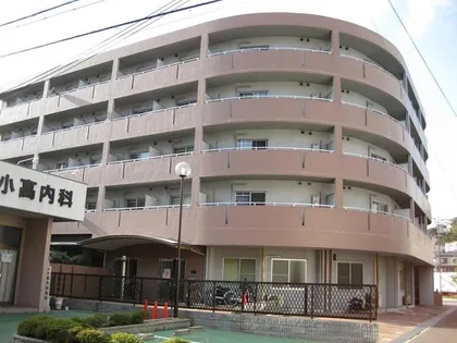 マルキュウビルの画像