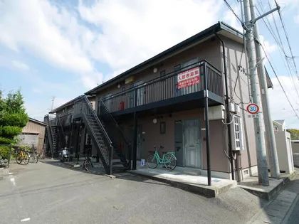 インディペンデンス【2階】の外観