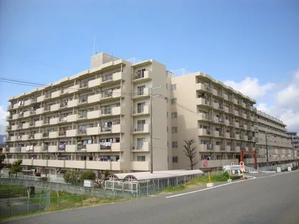 京都府京都市南区久世上久世町【マンション】の外観