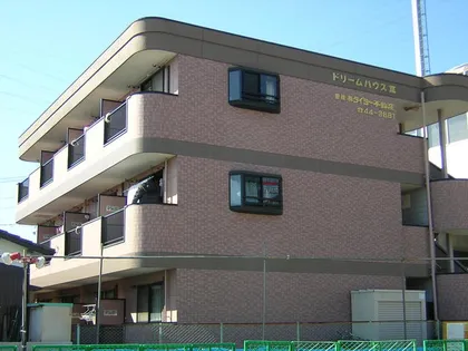 福岡県久留米市津福本町【アパート】の外観