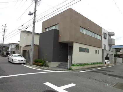 愛知県名古屋市昭和区萩原町3丁目【一戸建】の外観