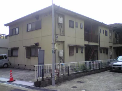 兵庫県宝塚市小浜4丁目【アパート】の外観