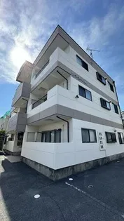 リヴィエール藤の画像