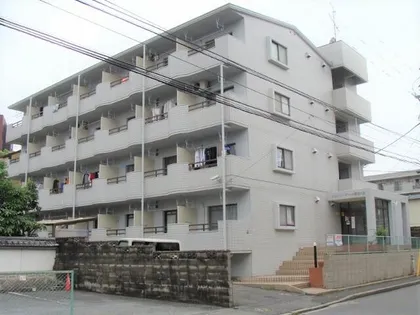 リュバンドール【4階】の外観