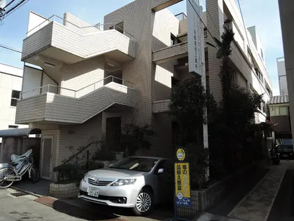 京都府京都市上京区衣棚通出水上る御霊町【マンション】の外観