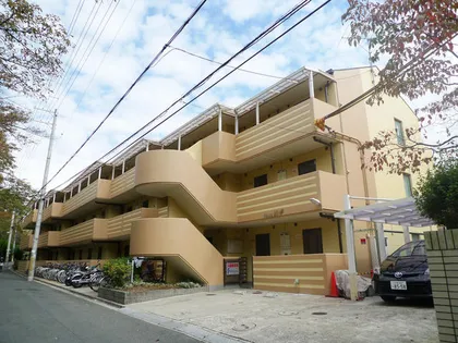 CASA山手【3階】の外観