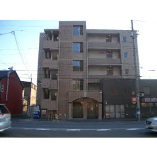 プリマード松伊【4階】の外観