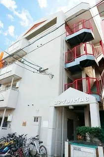 ユンゲルハイム原田【1階】の外観