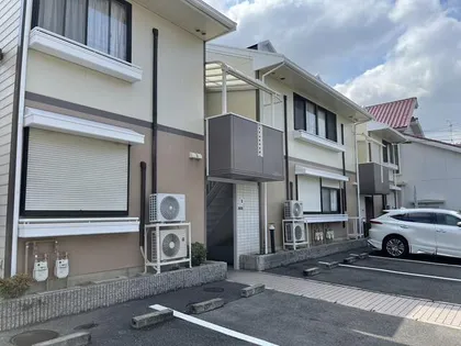 K・ファミールメゾン【B-203号室】の外観