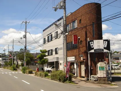 兵庫県伊丹市昆陽池1丁目【マンション】の外観