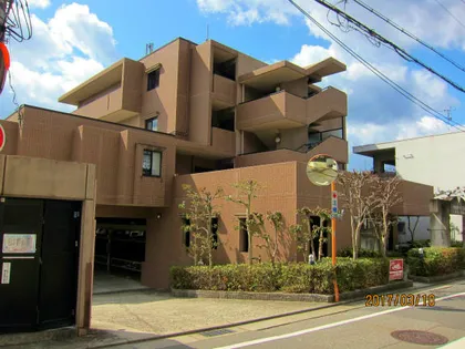 兵庫県宝塚市清荒神1丁目【マンション】の外観