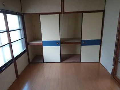 愛知県小牧市大字東田中【テラスハウス】の外観