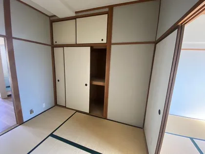 酒井マンション【303号室】の内装