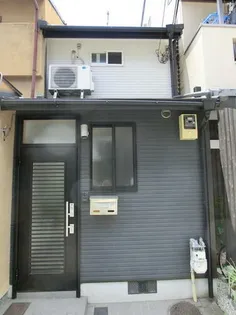 京都府京都市上京区下長者町通六軒町西入利生町【テラスハウス】の外観