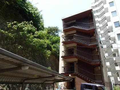 すみれマンション【1階】の外観