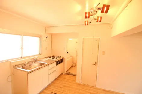 弥次ヱハイツの画像