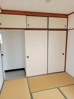 高羽マンション【401号室】の内装