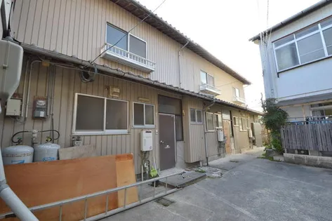 酒井アパートの画像