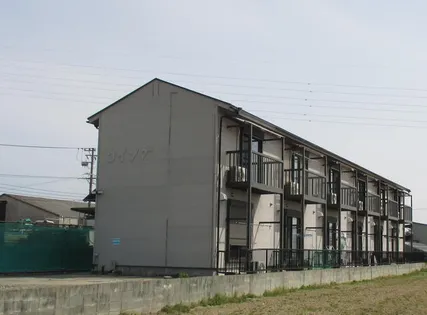 ウイング【1階】の外観