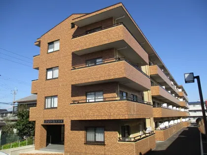 クレール弐番館【4階】の外観