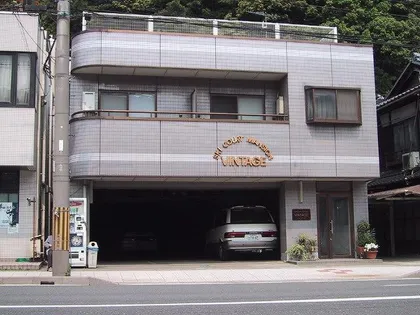 ヴィンテージ【2階】の外観