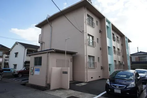 西本マンション【3階】の外観