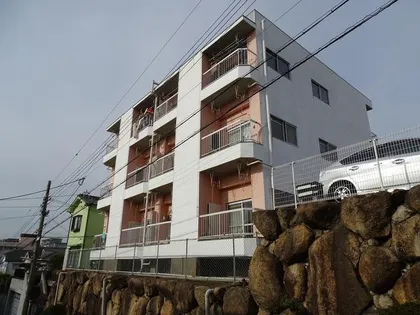 白川台マンション【3階】の外観