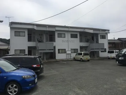 愛知県新城市字二本松【マンション】の外観