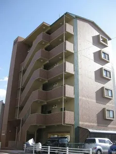 ベルビレッジ鳴海の画像