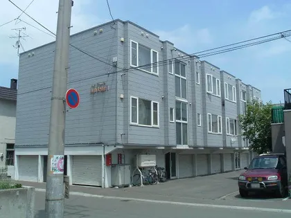北海道札幌市白石区本通10丁目北【アパート】の外観