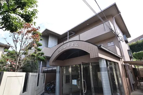 ヴェルデュール千里山【1階】の外観