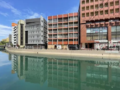 ビバライフ船場【5階】の外観