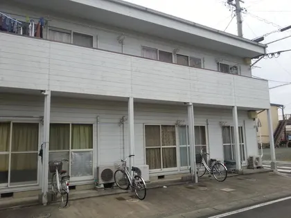 佐奈川ハイツ【2階】の外観