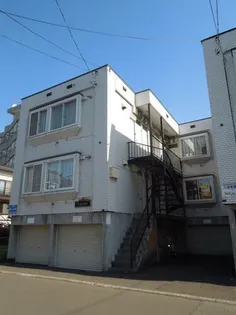 ラ・モンターニュ【7号室】の外観