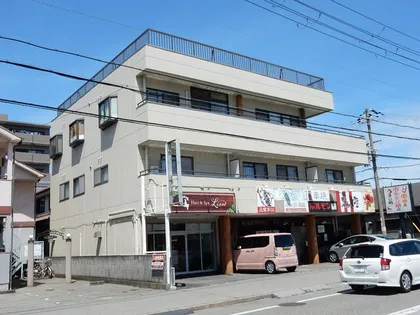 鈴木ビルの画像