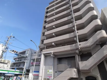 ライベス春日野【502号室】の外観