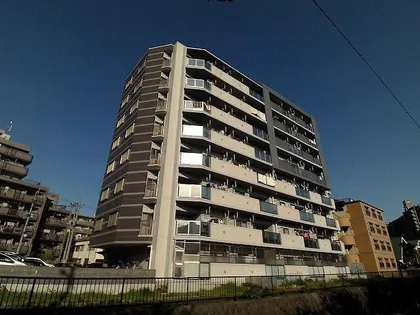 リヴィエールクリエ志徳【2階】の外観