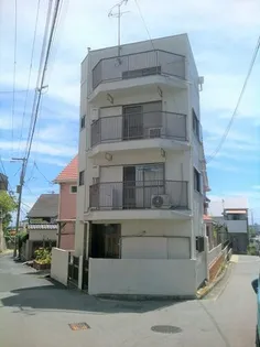 中井マンション【3F号室】の外観