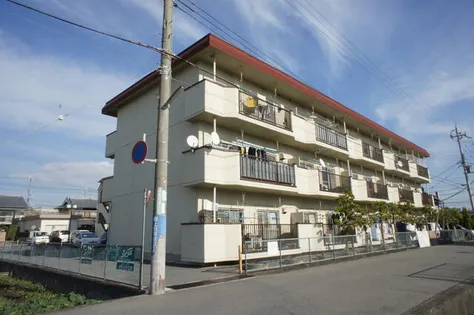 シャトレ北川【2階】の外観