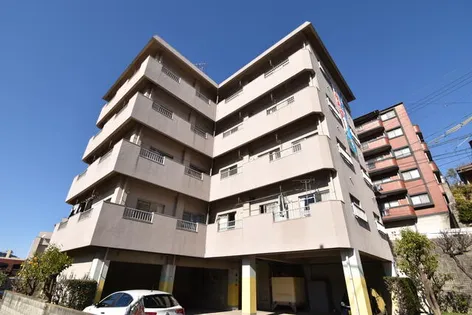 リ エクラの画像