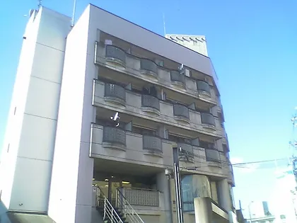 リブレ吹田【3階】の外観