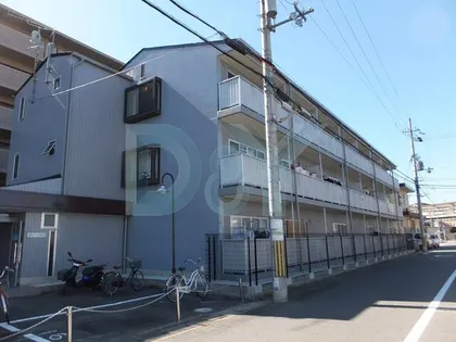 プルネードマキシマ【1階】の外観