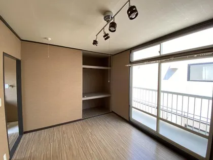 シーリングコート【203号室】の外観