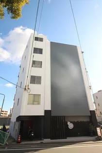 ヤマサマンション【403号室】の外観