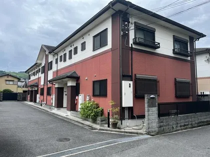 奈良県奈良市西笹鉾町【アパート】の外観