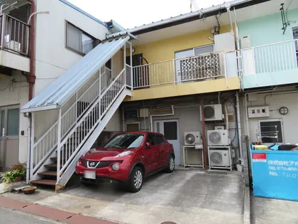 兵庫県三木市緑が丘町中1丁目【マンション】の外観