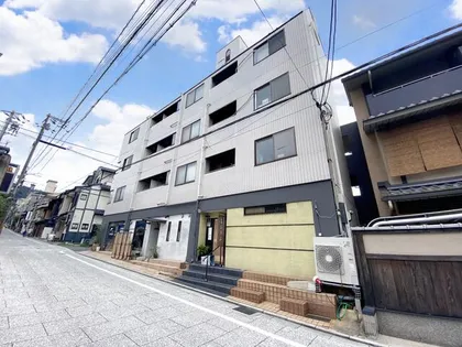祇園ZENビル【3階】の外観