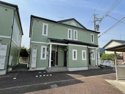 アヴェニールシャルマンA【102号室】の外観