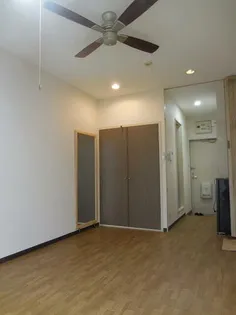 兵庫県伊丹市荻野7丁目【マンション】の外観