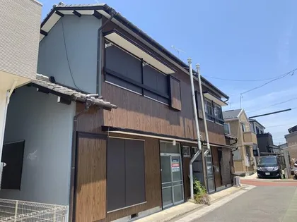 愛知県稲沢市駅前2丁目【一戸建】の外観